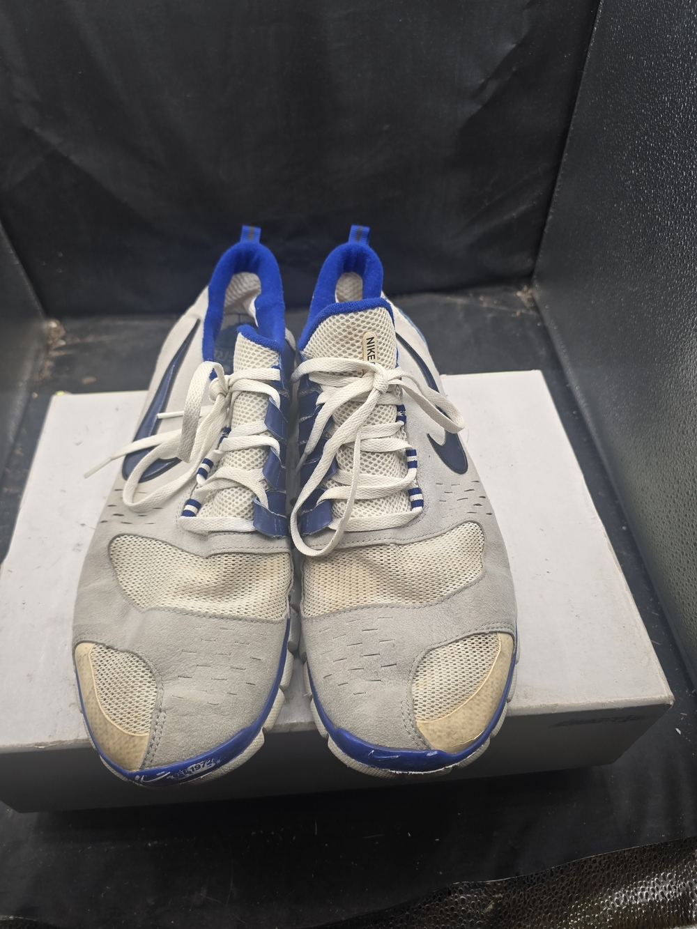 Nike Men’s Gray and Blue Running Shoes